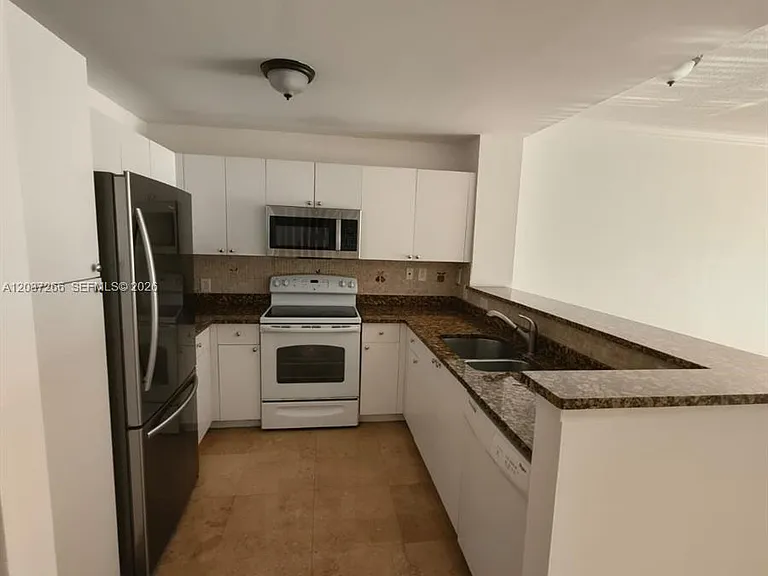11771 Saint Andrews Pl #104 — Photo 7