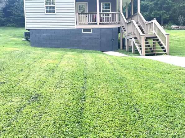 176 Ellen Ave, Beaver, WV 25813