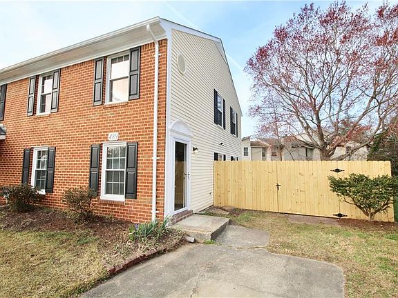 2nd image of 489 Cobblewood Bnd