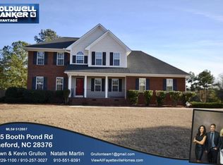 485 Booth Pond Rd, Raeford, NC 28376