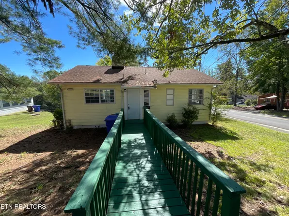 137 Utah Ave, Oak Ridge, TN 37830