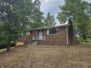 1444 Spring Valley Cir, Huntington, WV 25704