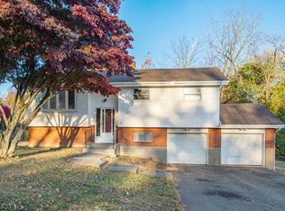 6 Prospect Ave, Andover, NJ 07821