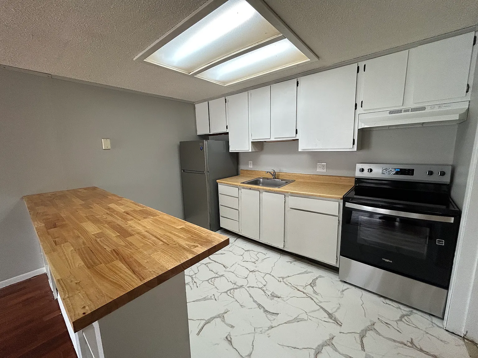 1 bed, $695 — Photo 1