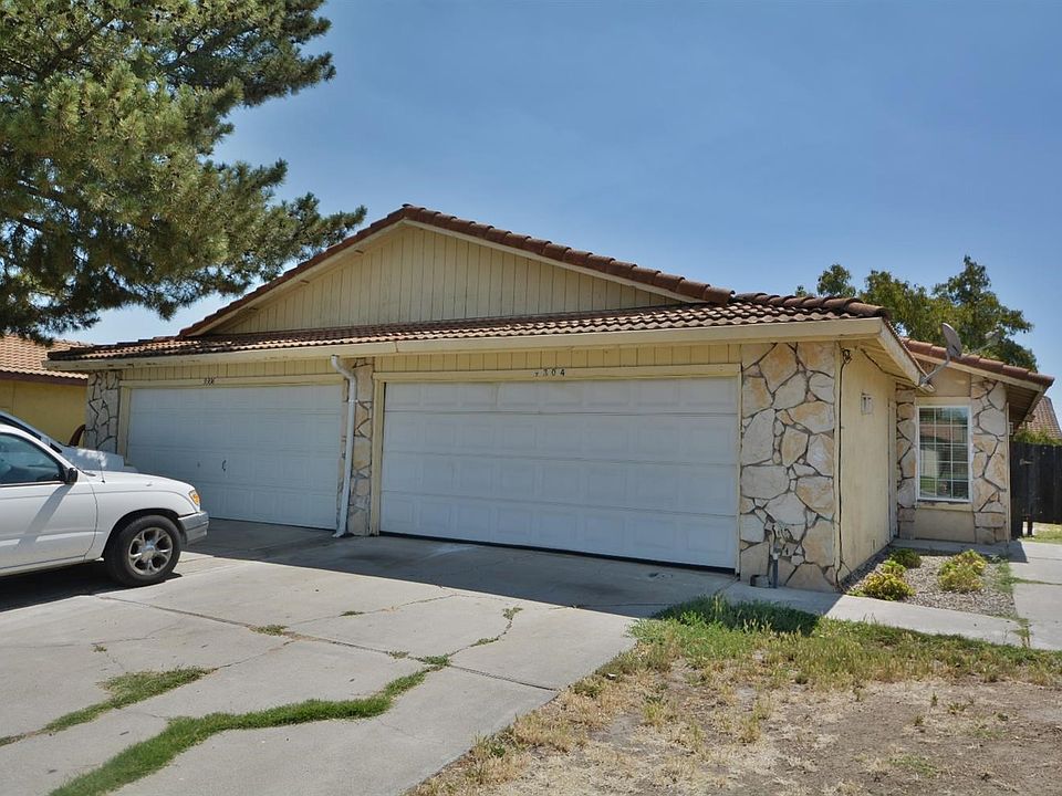 1st image of 9304 Fox Creek Dr