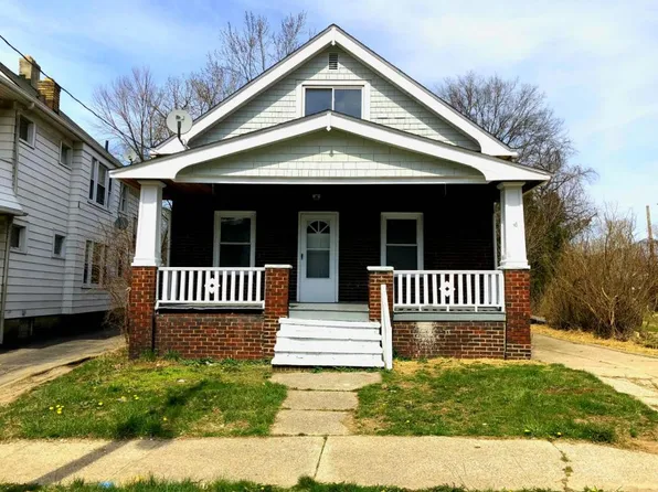 17921 Delavan Rd, Cleveland, OH 44119