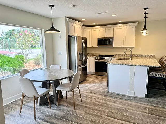 11647 W Kingfisher Ct — Photo 3