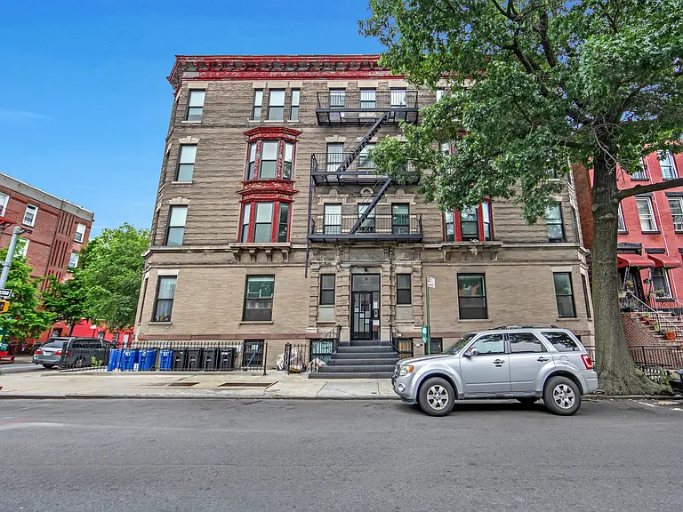529 Monroe St #4C — Photo 11