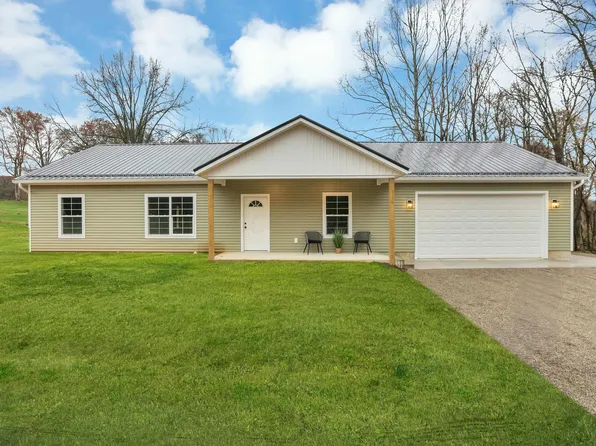 18 Sinalda Ave SE, Newark, OH 43055