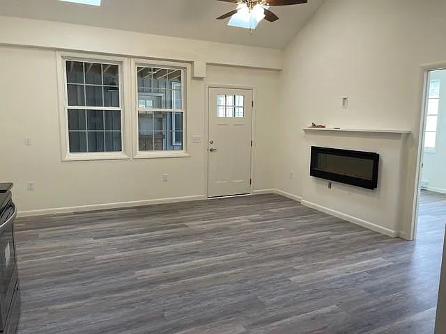 University Park Apartments — Photo 104