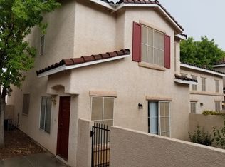 9657 Belle Amour Ln, Las Vegas, NV 89123
