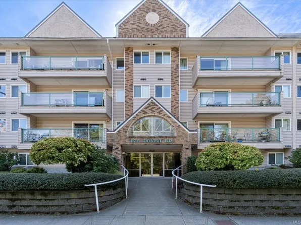 6711 Dover Rd Unit 124, Nanaimo, BC V9V 1L9