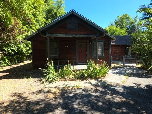 9633 Middle Creek Rd, Upper Lake, CA 95485
