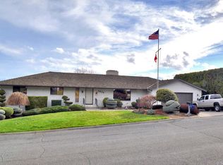 5806 Douglas Dr, Yakima, WA 98908
