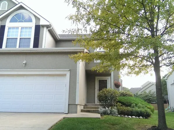 7715 W 148th St, Overland Park, KS 66223