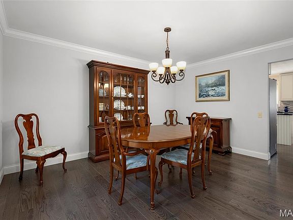 5th image of 10861 Forest Path Dr
