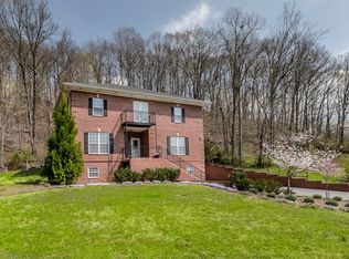 1128 Deer Lake Rd, Franklin, TN 37069