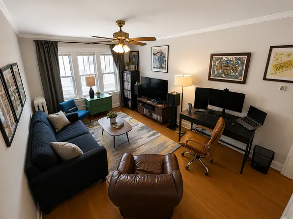 1706 W Cornelia Ave #3, Chicago, IL 60657