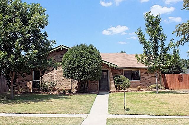 1st image of 773 Mockingbird Dr