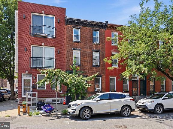 2nd image of 2102 Christian St #C