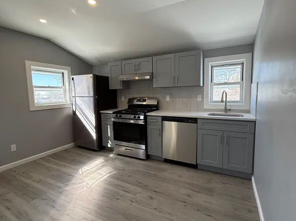 1641 South Ave #3, Stratford, CT 06615