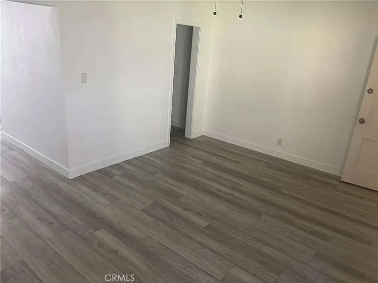 627 Linden Ave #18 — Photo 5