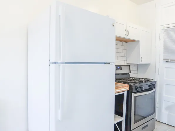 5052 N Glenwood Ave #1J, Chicago, IL 60640