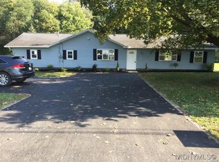 6742 Benton Rd, Marcy, NY 13403