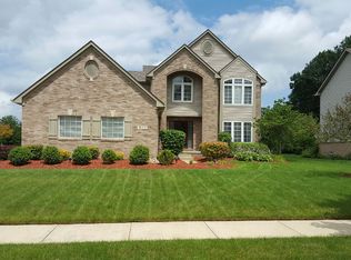 873 Timber Trail Ct, South Lyon, MI