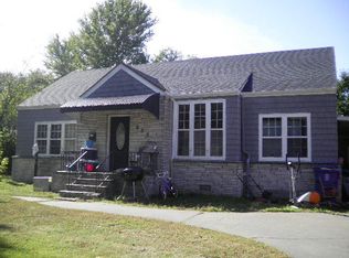 433 Bay St, Miami, OK 74354