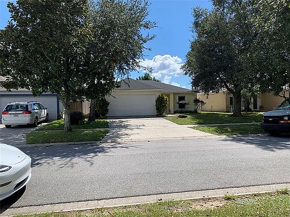 3rd image of 10006 Dean Chase Blvd