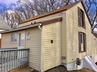 155 Methuen St, Springfield, MA 01119