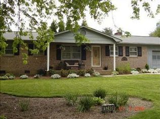1240 Amylee Trl, Kernersville, NC 27284