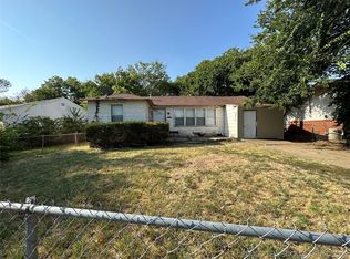 208 15th Ave NW, Ardmore, OK 73401