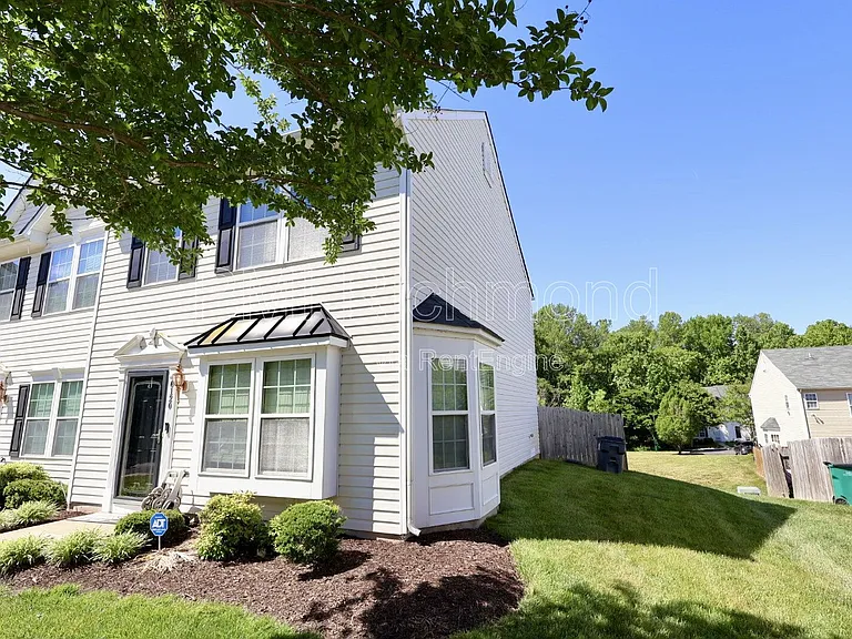 6120 Belgreen Ct — Photo 3