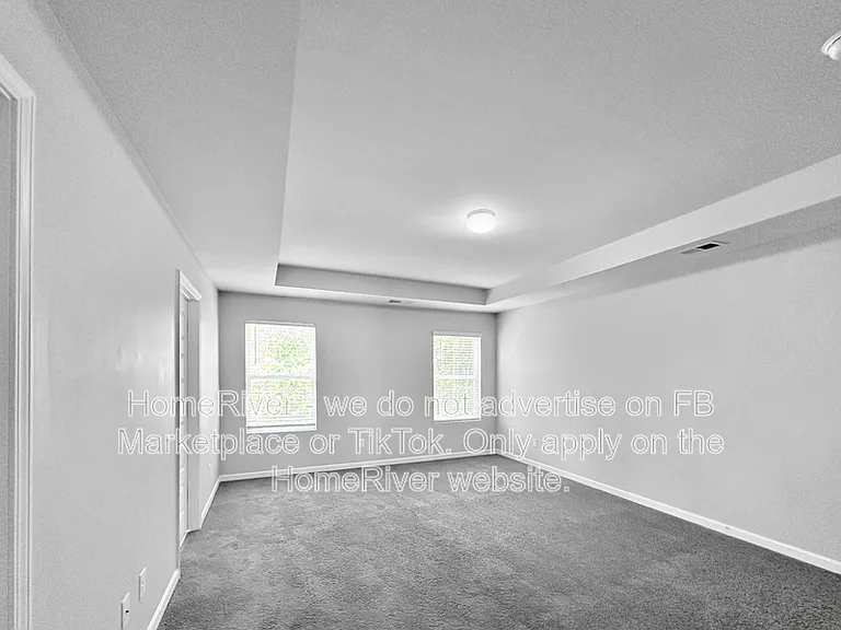 1067 Lear Dr — Photo 11