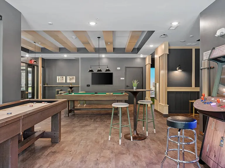 The Lodge at Overland — Photo 38
