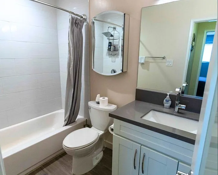 311 South Doheny Drive — Photo 12