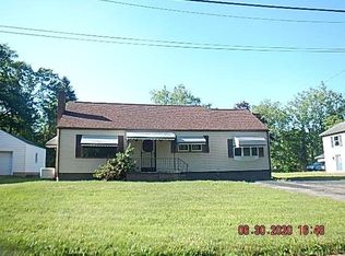625 E Beaver St, Mercer, PA 16137
