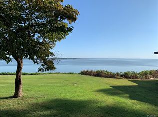 382 Bay View Pl, Surry, VA 23883