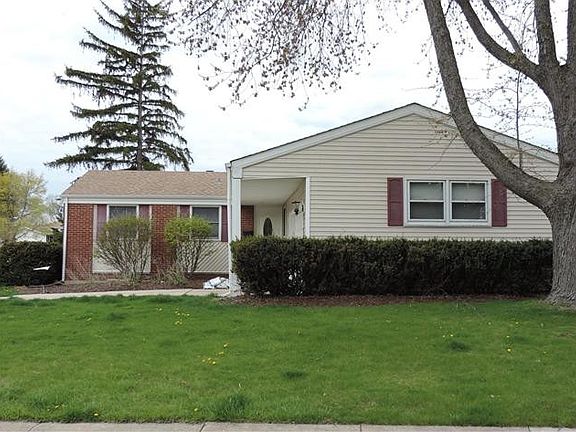 2nd image of 1306 W Lexington Dr