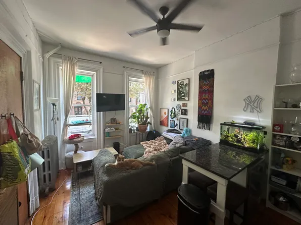 942 Bloomfield St APT 2, Hoboken, NJ 07030