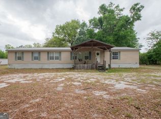 657 Reynolds Rd, Folkston, GA 31537