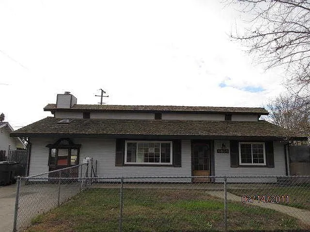 4000 Dexter Cir photo 1