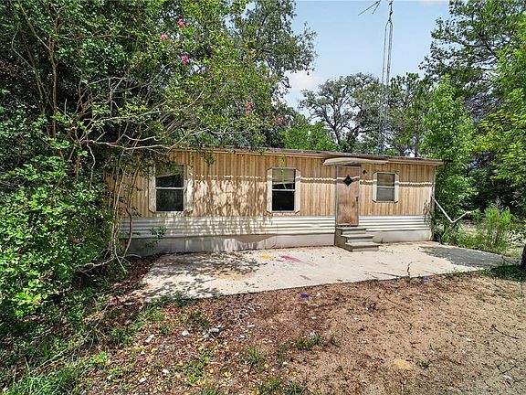 4th image of 4001 SW 189th Ave