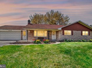 3420 Holly Rd, Dover, PA 17315