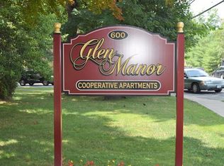 600A Pelham Rd APT 2F, New Rochelle, NY 10805