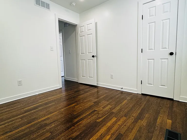 3732 Bellefontaine Ave — Photo 18