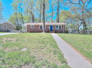 3810 Colebrook Rd, Charlotte, NC 28215