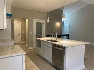 5th image of 241 Potterstone Dr #45